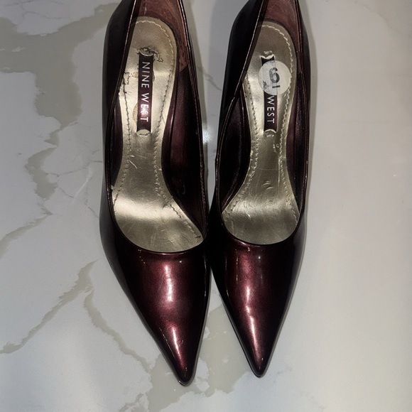 Nine West Red Stiletto Heels with Glossy Finish - Picture 7 of 7